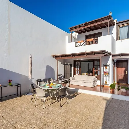 Ferreira House
