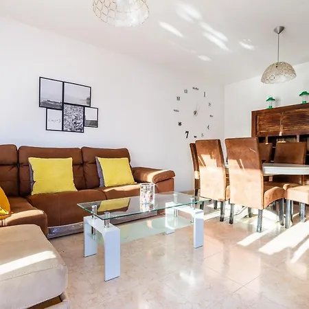 Ferreira House *